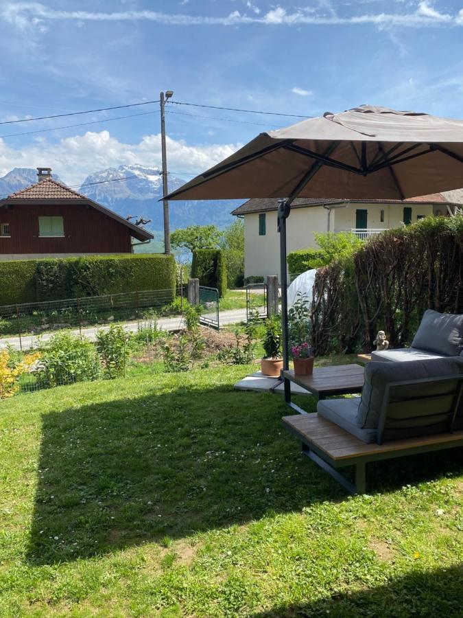 Appartement Au Calme Avec Vue Sur Les Montagnes. Sévrier Buitenkant foto