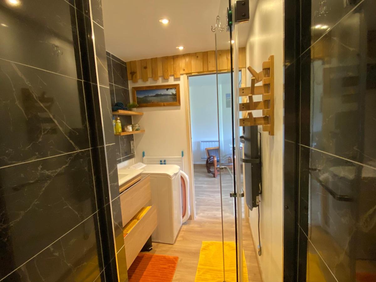 Appartement Au Calme Avec Vue Sur Les Montagnes. Sévrier Buitenkant foto